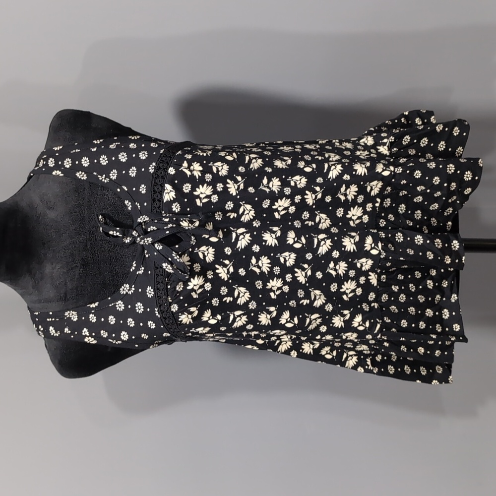 NWT Floral Print Tank